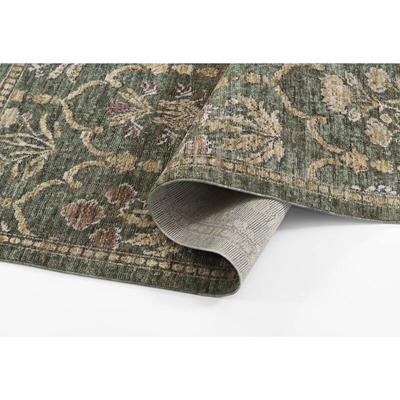 Momeni Wisteria Polyester Traditional Area Rug