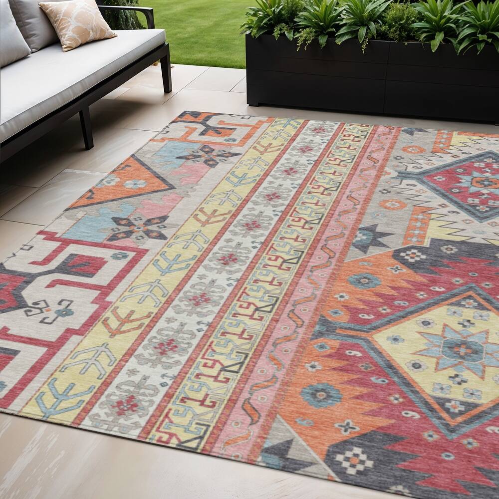 HomeRoots Aztec Transitional Rectangle Outdoor Rug