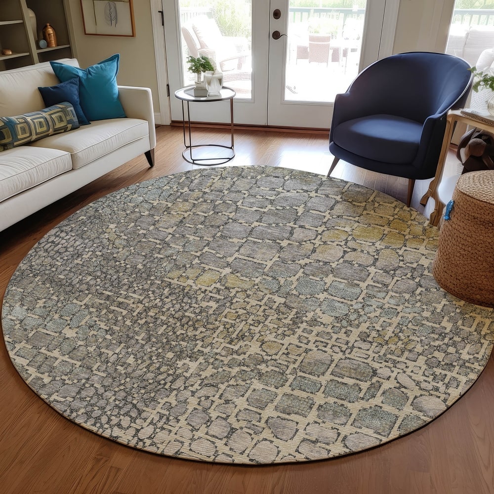 Machine Washable Indoor/ Outdoor Modern Cobble Chantille Rug