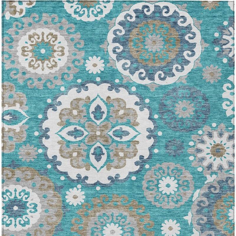 HomeRoots Floral Medallion Transitional Rectangle Outdoor Rug