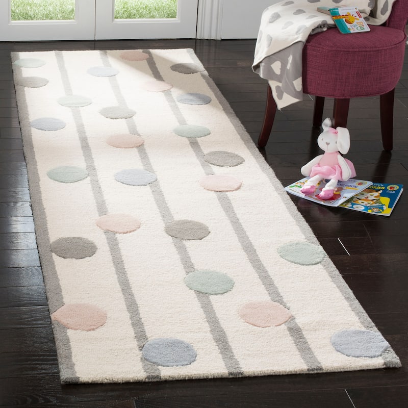 SAFAVIEH Handmade Kids Yasmeen Dotted Stripe Wool Rug - 2'6" x 8' Runner - Ivory/Multi