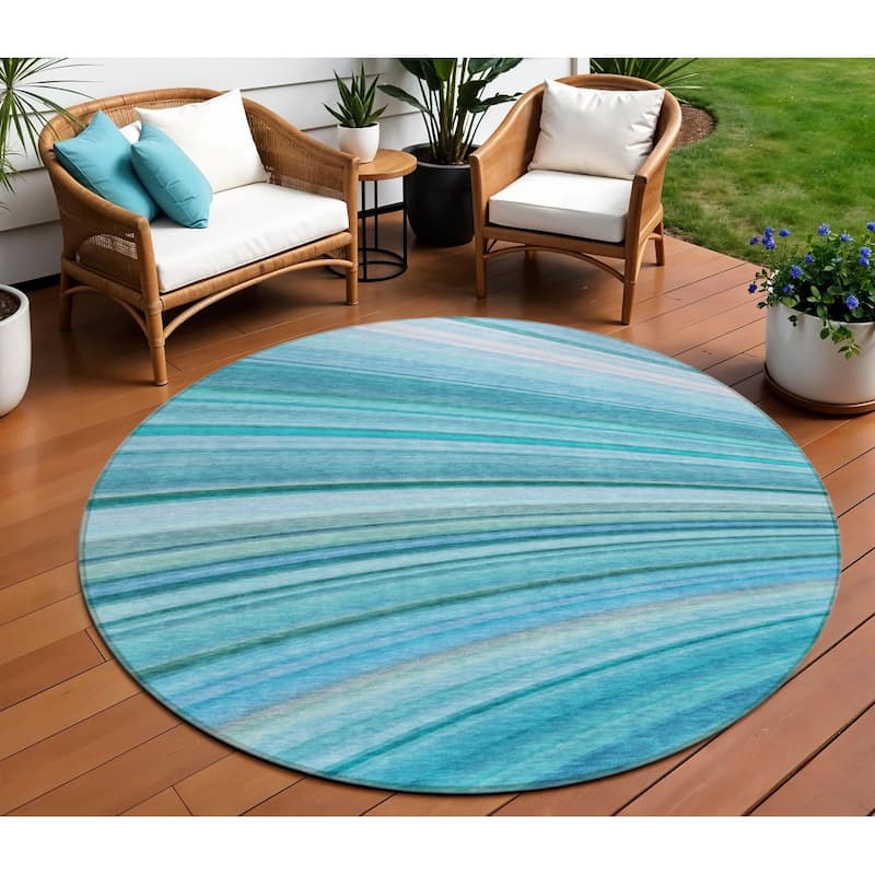 HomeRoots Abstract Transitional Rectangle Outdoor Rug - 8' Round