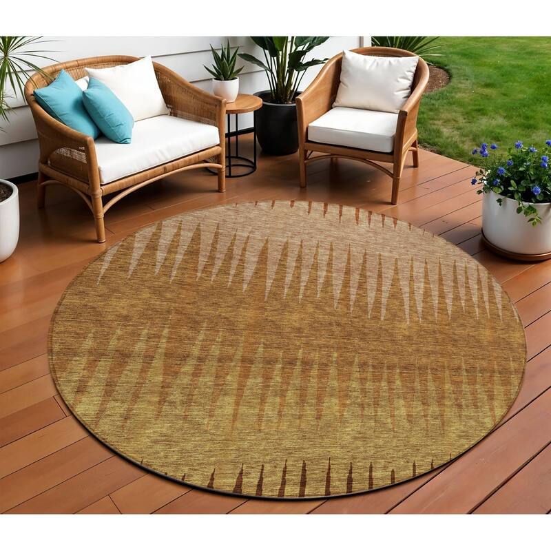 HomeRoots Striped Transitional Rectangle Outdoor Rug - 8' Round