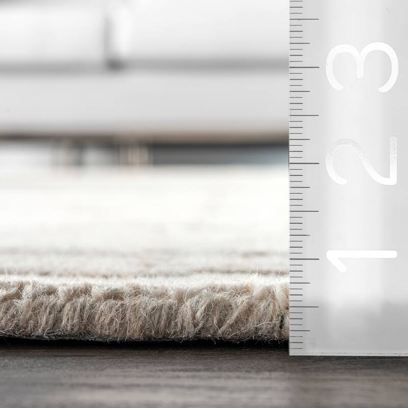Nuloom Hand Tufted Wilhelmina Area Rug