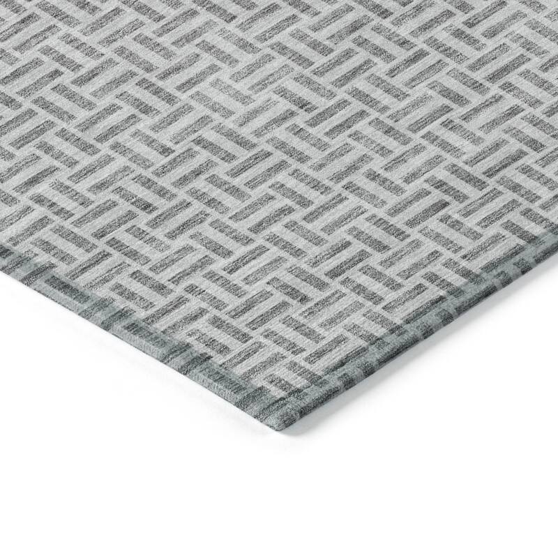 HomeRoots Geometric Transitional Rectangle Outdoor Rug
