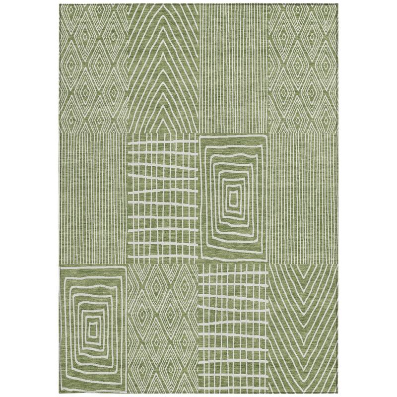 HomeRoots Geometric Transitional Rectangle Outdoor Rug