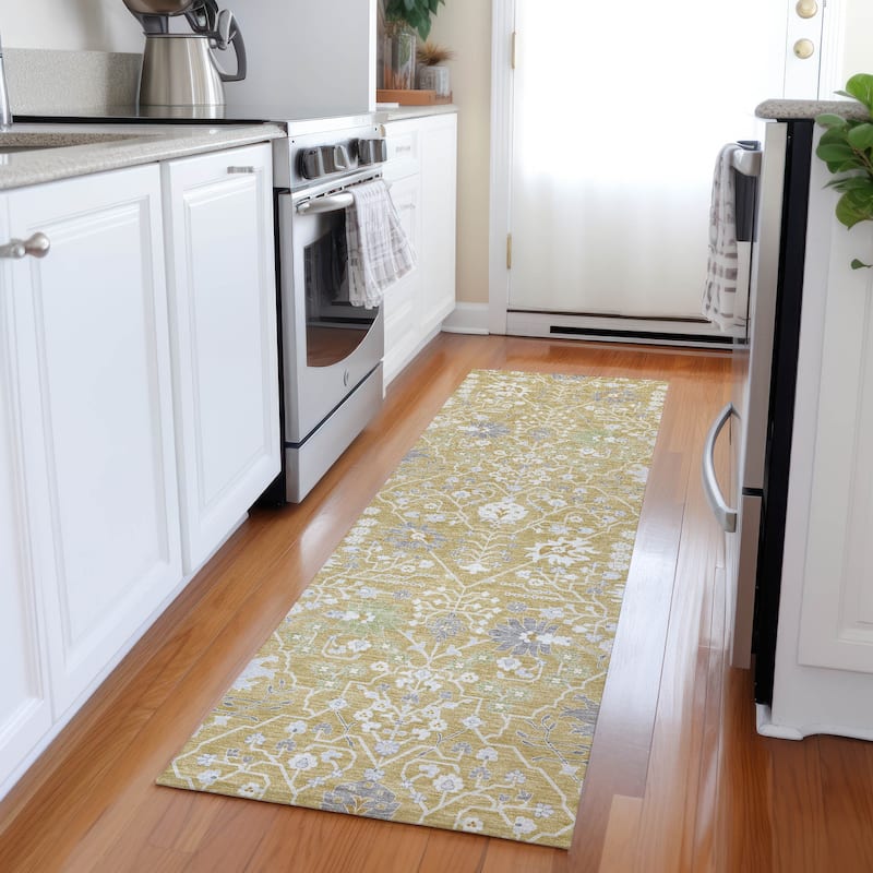 Machine Washable Indoor/ Outdoor Global Traditional Chantille Rug