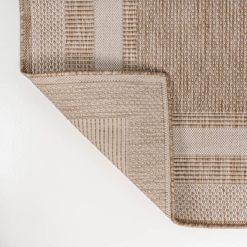 JONATHAN Y Hali Classic 3-Stripe Border Beige/Cream Indoor/Outdoor Area Rug