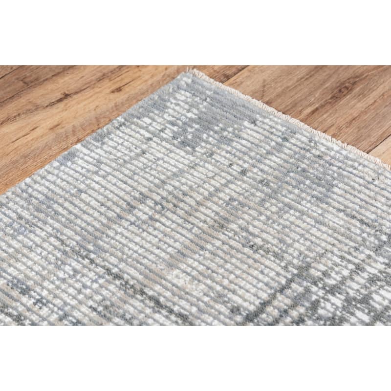 Alora Decor Aurora Beige, Grey, and Cream Cross Wool Blend Rug