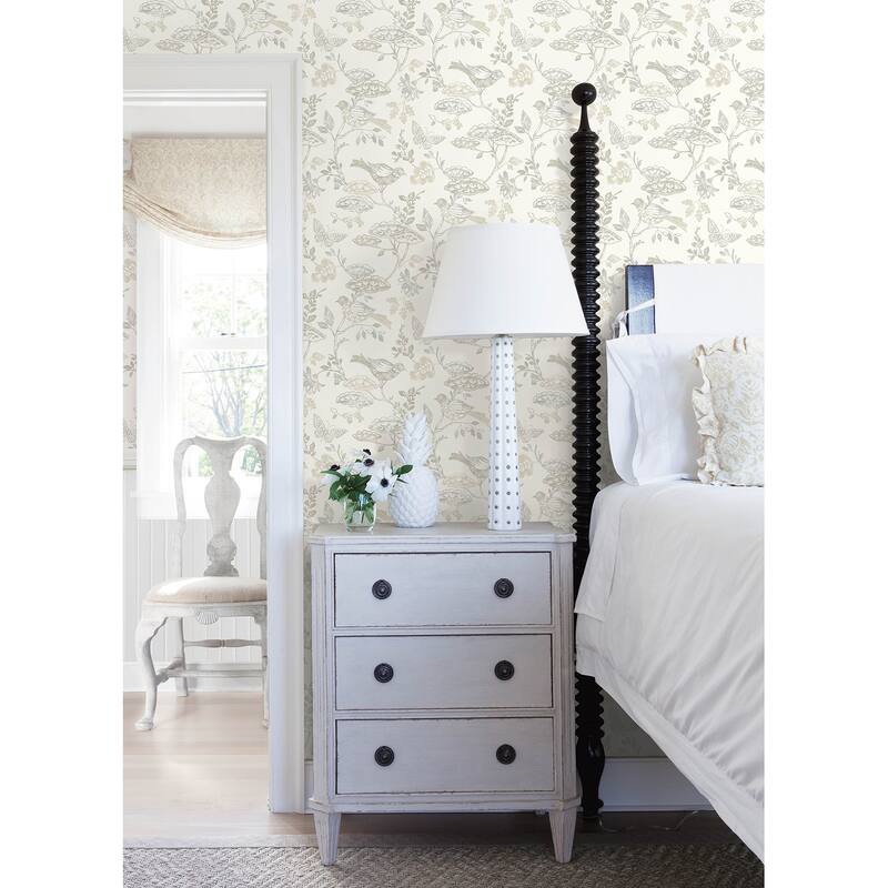 Chesapeake Malmo Grey Trail Wallpaper