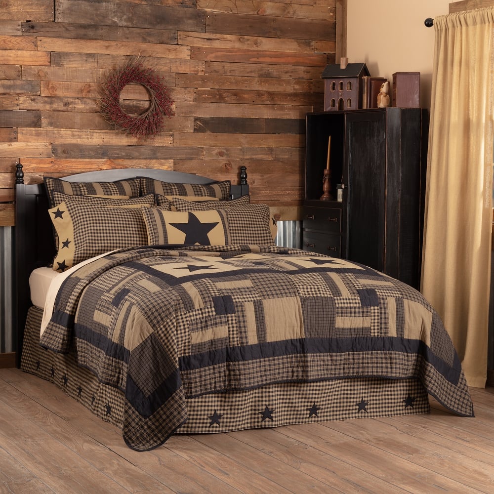 Americana Black Checkered Star Stitched Cotton Quilt