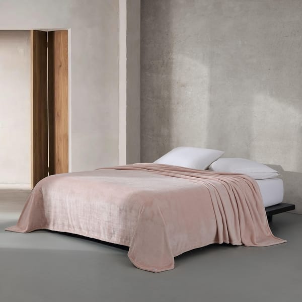 Calvin Klein Plush Solid Reversible Blanket - King - Petal Pink