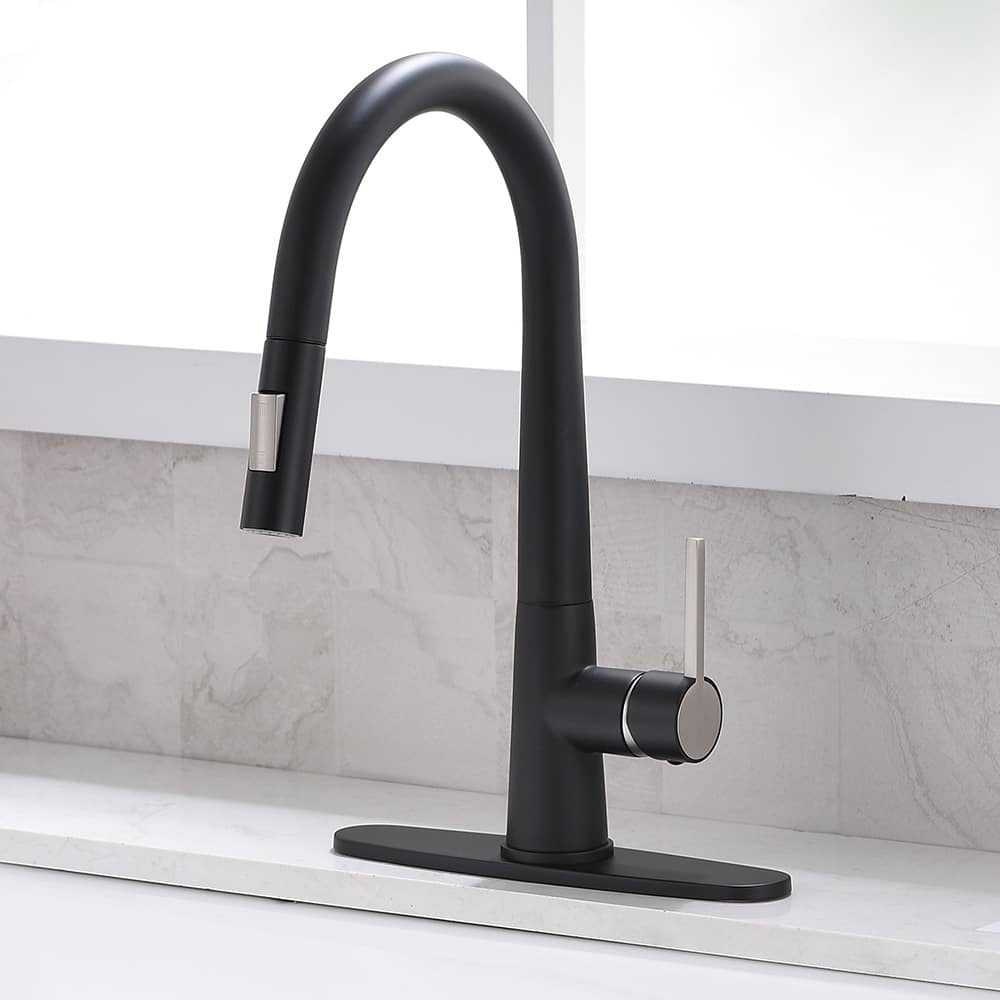 Touchless Kitchen Faucet with Pull Down Sprayer with Deck Plate