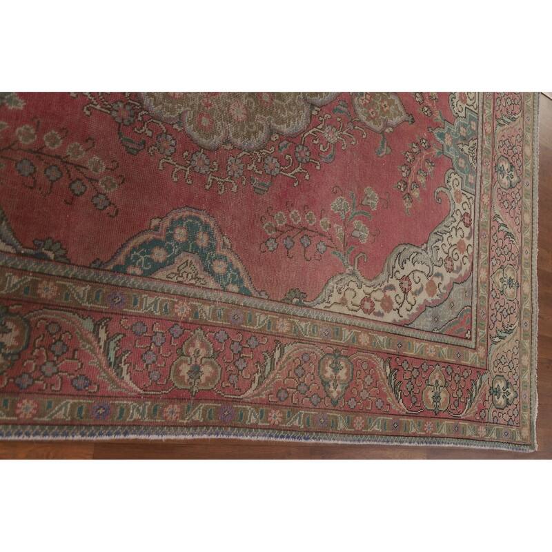 Hand Knotted Oriental 100% Wool Carpet Traditional Medallion Pink Tabriz Area Rug - 9' 6'' X 6' 3''