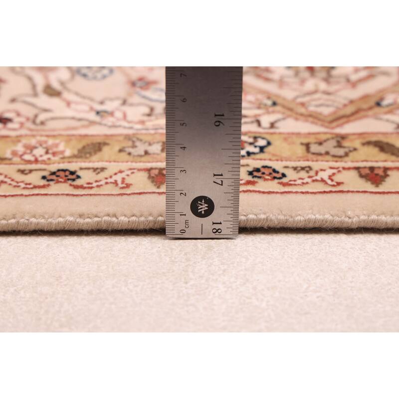 ECARPETGALLERY Hand-knotted Mirzapur Beige Silk, Wool Rug - 5'8 x 7'10