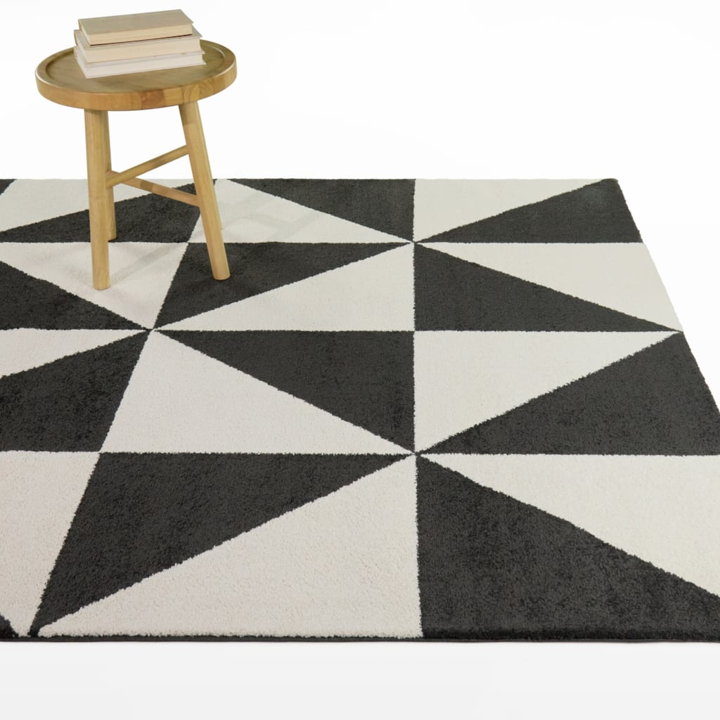 Rex Modern Geometric Area Rug
