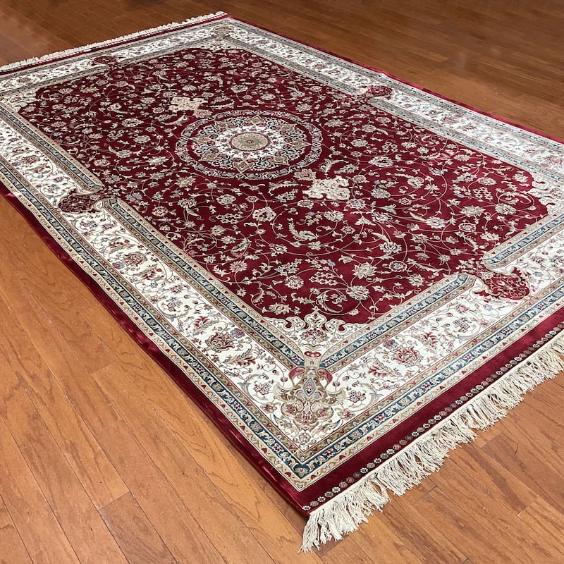 HERAT ORIENTAL Handmade 6'5" x 9'10" Kashmiri Silk Rug - 6'5" x 9'10"