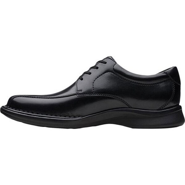 clarks newman bike toe oxfords