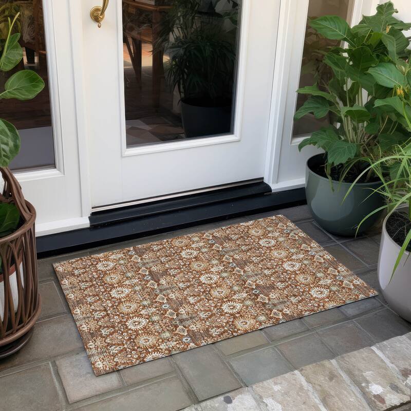 Machine Washable Indoor/ Outdoor Traditional Xander Chantille Rug - Paprika - 1'8" x 2'6"