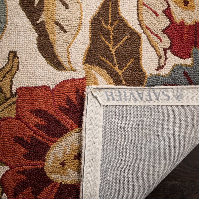 SAFAVIEH Handmade Blossom Biagina Modern Floral Wool Rug
