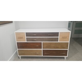 Carson Carrington Christian 8-drawer Dresser