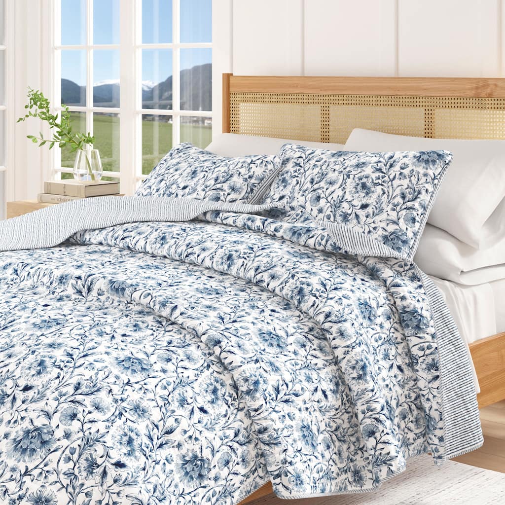 Linery & Co. Blue Floral Microfiber Quilt Set With Shams.