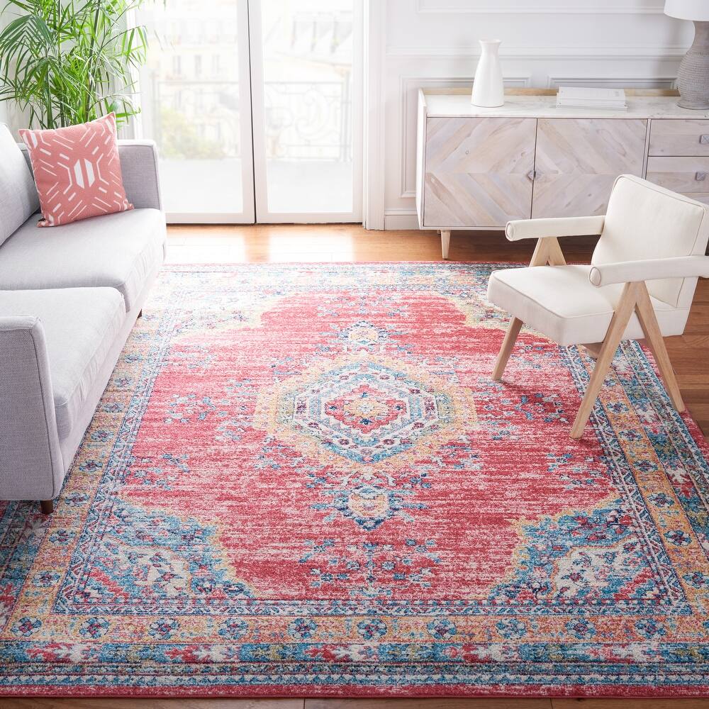 SAFAVIEH Madison Toni Oriental Medallion Rug