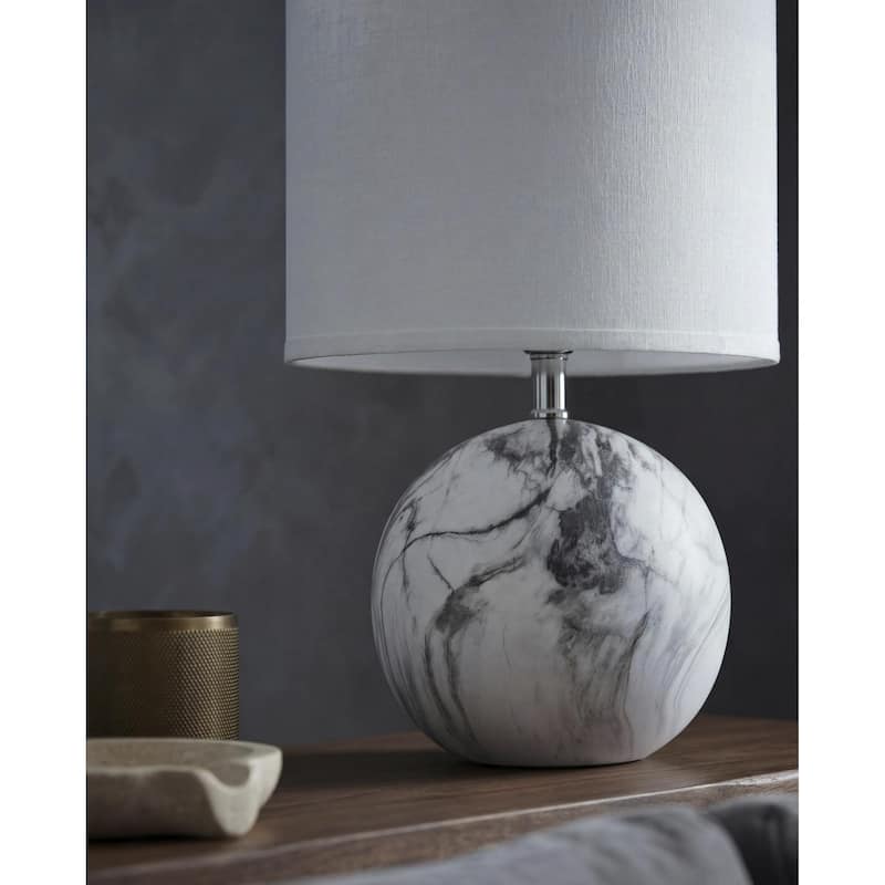 Livabliss Vogel Traditional Accent Table Lamp