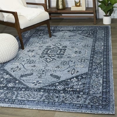 Philip Traditional Oriental Area Rug