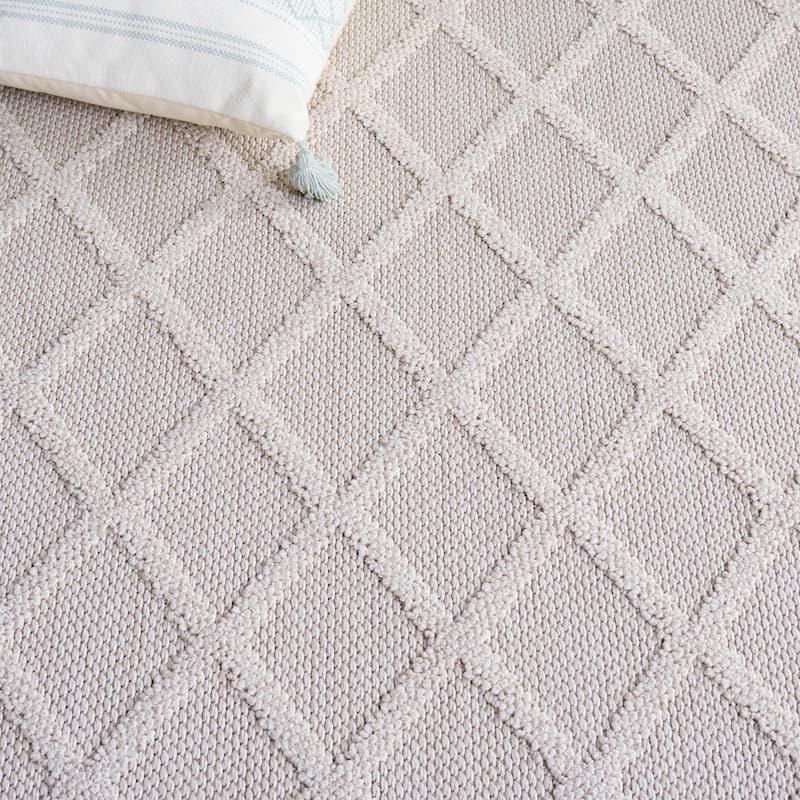 SAFAVIEH Highland Inesa Trellis Rug