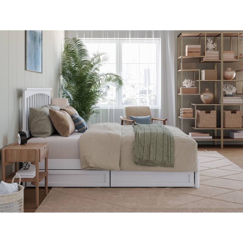 Everett Platform Bed with Panel Footboard and Storage Drawers