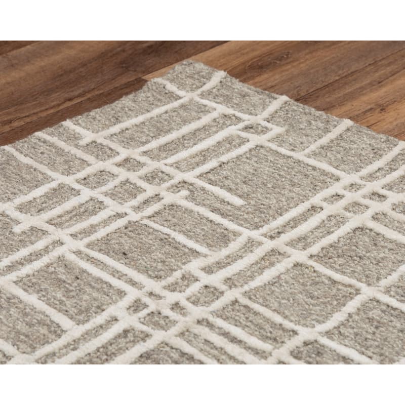 Alora Decor Classic Hand-tufted Wool Rug