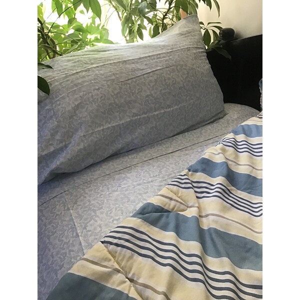 Top Product Reviews For Laura Ashley 300 Thread Count Cotton Bed Sheet Set 7324834 Overstock The laura ashley lottie pattern features light blue stripes on a white ground. top product reviews for laura ashley