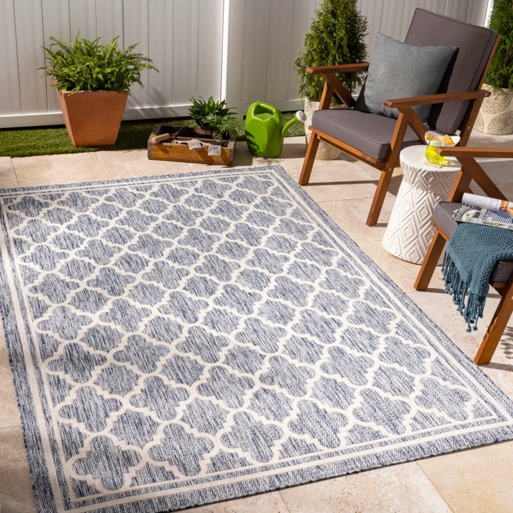Livabliss Tuareg Vintage Diamond Outdoor Rug