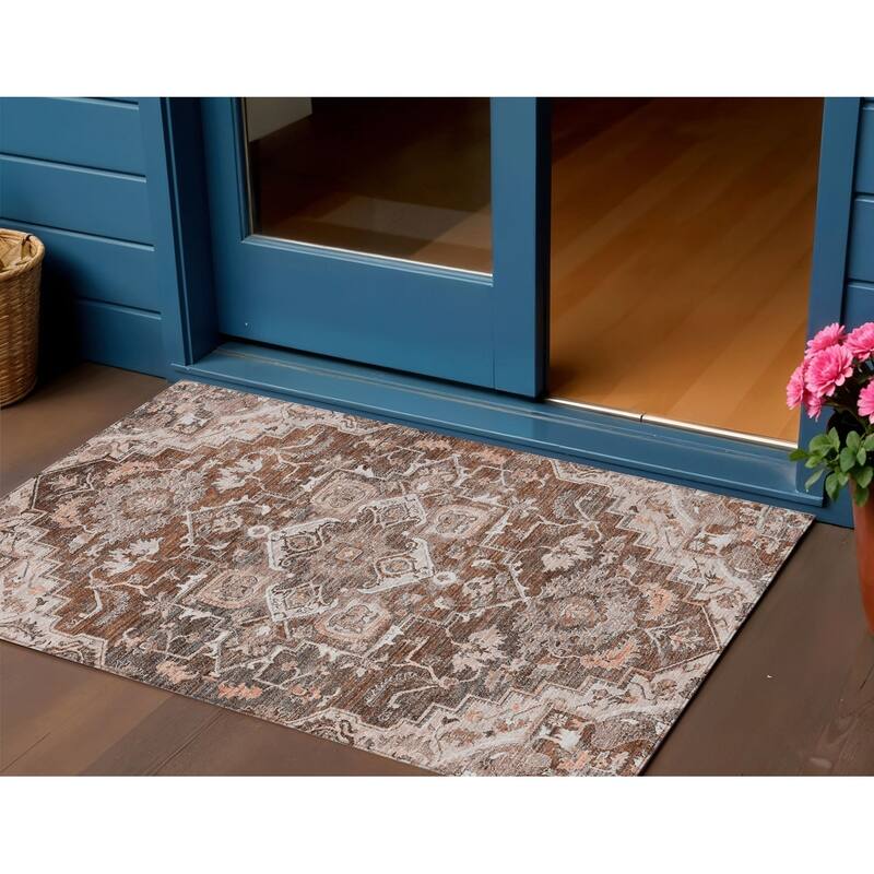 HomeRoots Oriental Traditional Rectangle Outdoor Rug - 3' x 5'