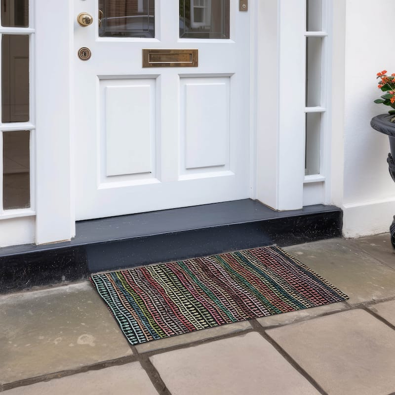 Machine Washable Indoor/ Outdoor Chantille Modern Stripe Lolly Rug - Black - 1'8" x 2'6"