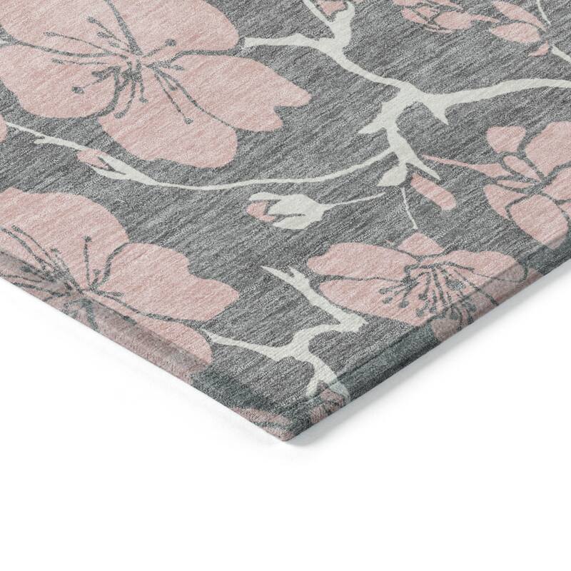 HomeRoots Floral Transitional Rectangle Outdoor Rug