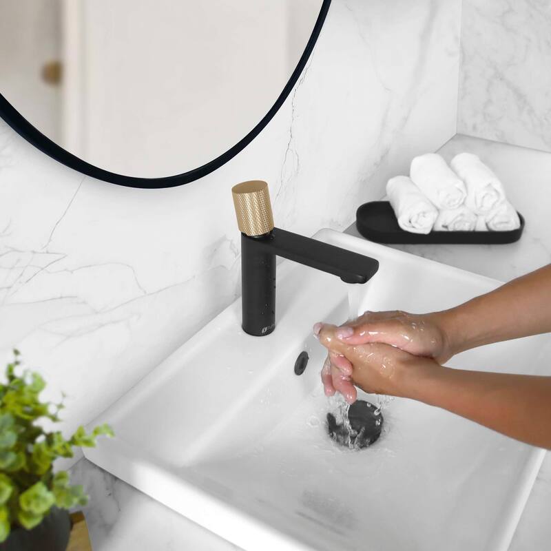 STYLISH Single-Handle Vessel Bathroom-Faucet B-104