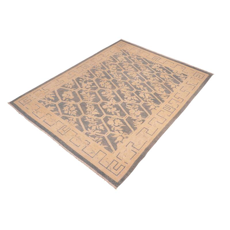 Hexagonal Trellis Floral Hand-Knotted Wool Area Rug