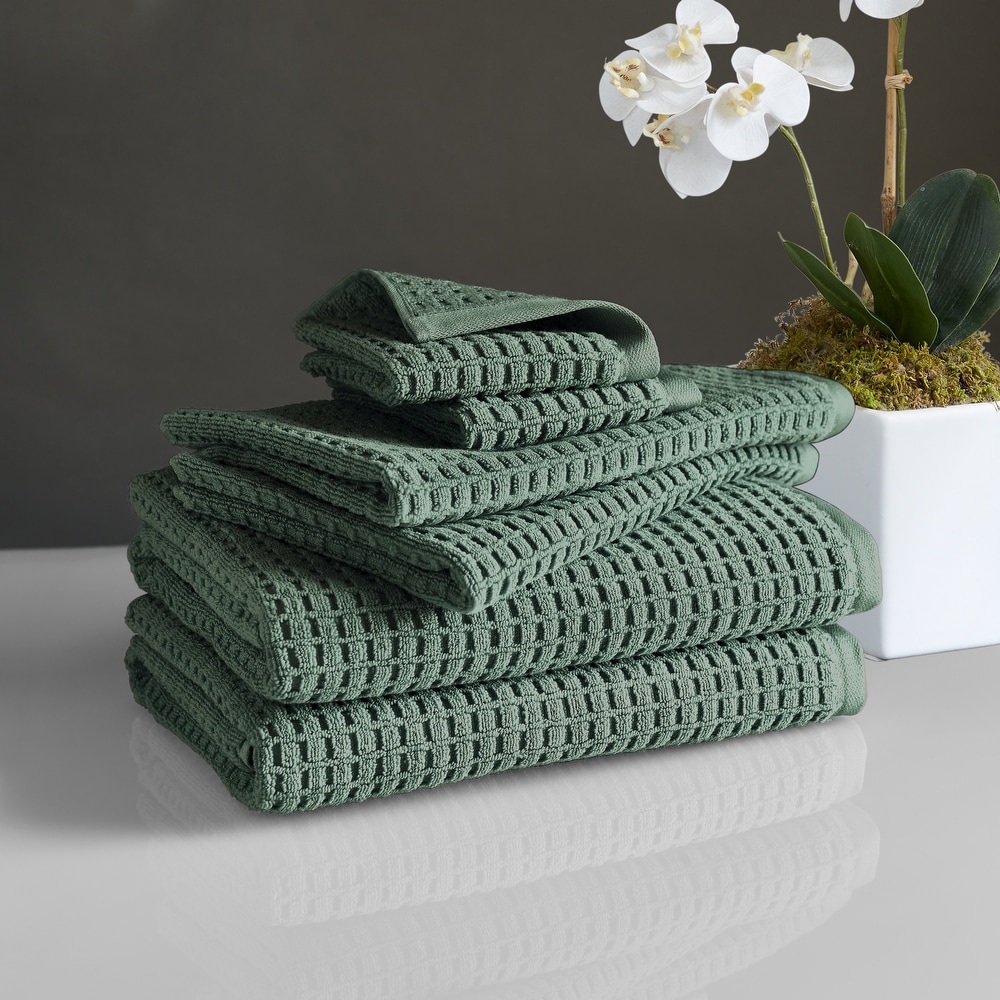 https://ak1.ostkcdn.com/images/products/is/images/direct/c732ae9ef8c5a7942a7255ac04584d8caf8034f2/DKNY-Quick-Dry-6-pc-Towel-Set.jpg
