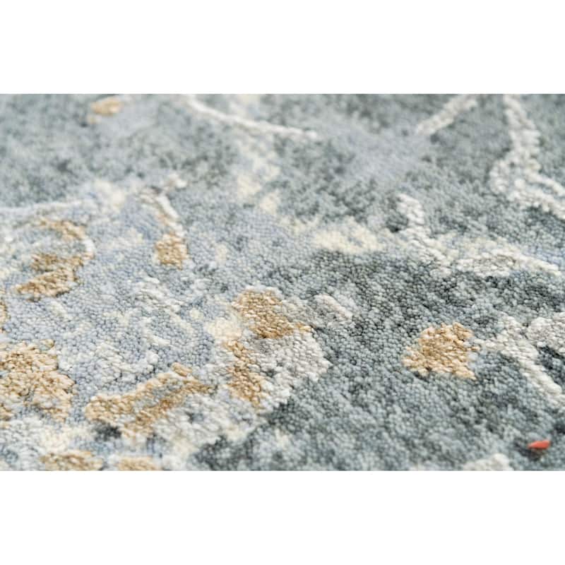 Alora Decor Radiant Floral Wool Blend Area Rug