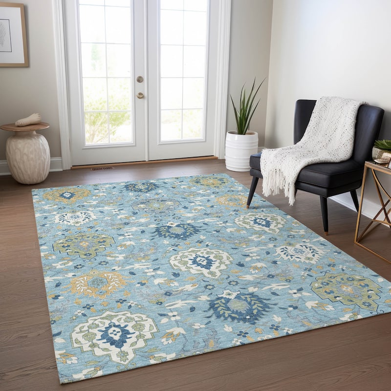 Machine Washable Indoor/ Outdoor Traditional Kashan Chantille Rug - Sky - 8' x 10'