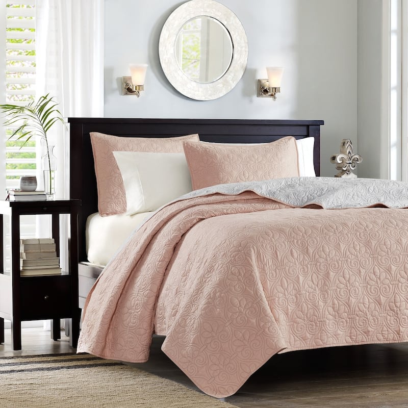 Madison Park Mansfield Reversible Quilt Set