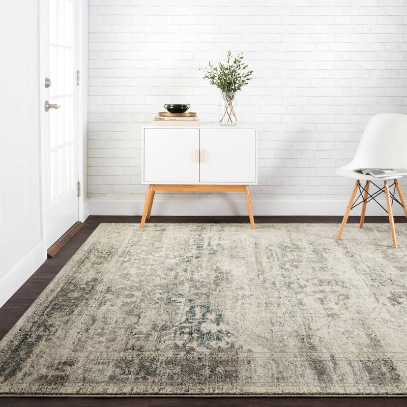 Alexander Home Carissa Distressed Taupe/Ivory Medallion Area Rug