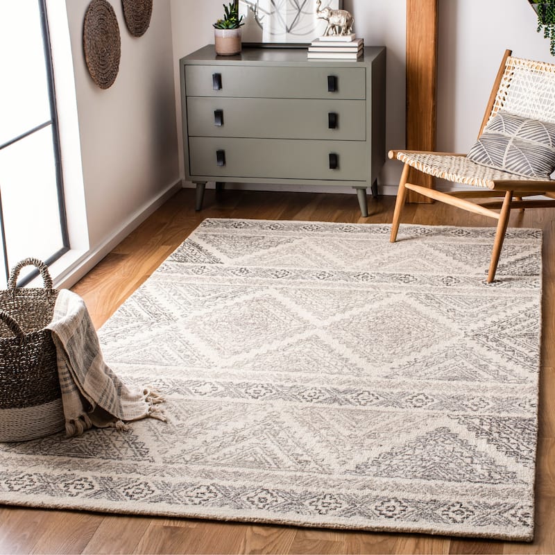 SAFAVIEH Handmade Micro-Loop Lizzi Moroccan Wool Rug - 3' x 5' - Ivory/Light Brown