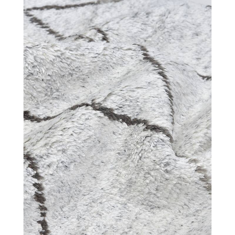 Overton Handmade Shaggy Boho Moroccan Area Rug