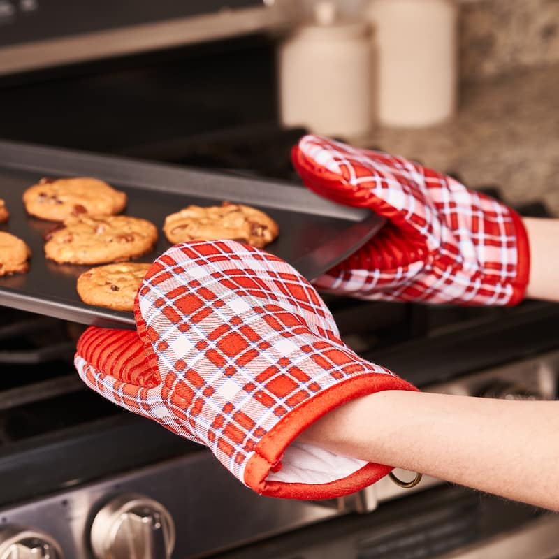 Nautica Home Red Plaid 100% Cotton Mini Oven Mitt With Silicone Palm (Set of 2) - Red