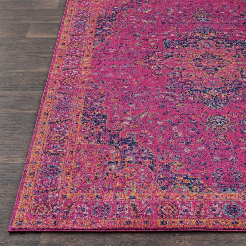 Livabliss Classic Harput Medallion Area Rug