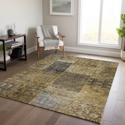 Machine Washable Indoor/ Outdoor Chantille Vintage Persian Patchwork Rug