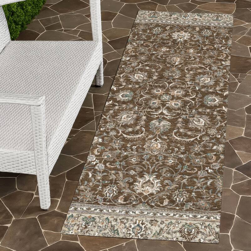 Machine Washable Indoor/ Outdoor Traditional Arvada Chantille Rug - Chocolate - 2'3" x 7'6"